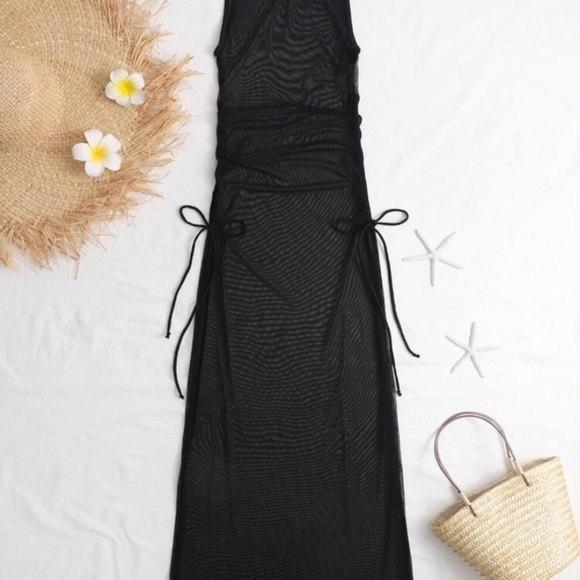 New Black beach cover up mesh - Picture 3 of 4